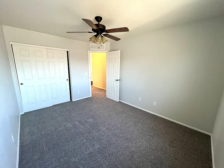 2028 N Wildflower Ln — Photo 10