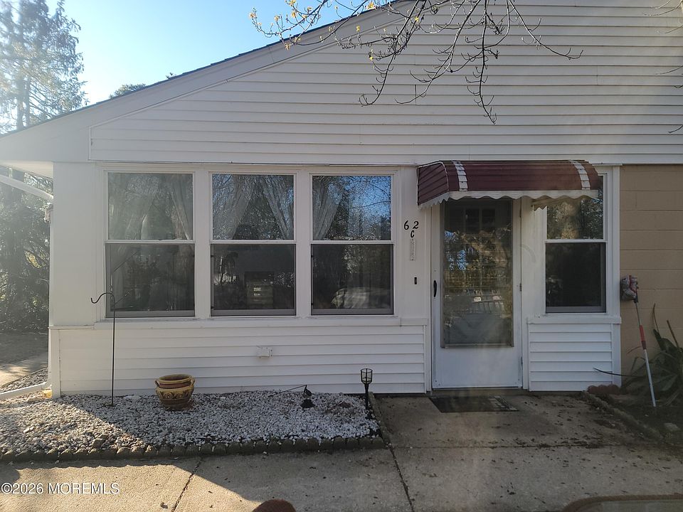 1st image of 62 C Kennedy Drive