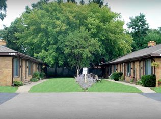 4306 W 13 Mile Rd APT 10, Royal Oak, MI 48073