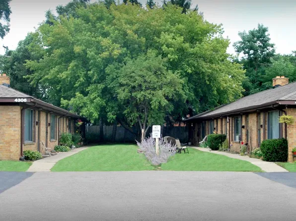 4306 W 13 Mile Rd APT 10, Royal Oak, MI 48073