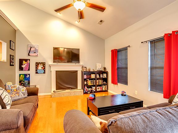 5th image of 4305 Foothills Dr
