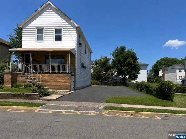 28 Backiel Ave, Little Ferry, NJ 07643