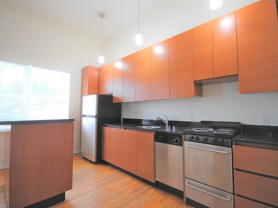 1st image of 1521 Lenox Ave #Corner