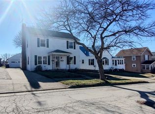 74 Selden Ave, Akron, OH 44301