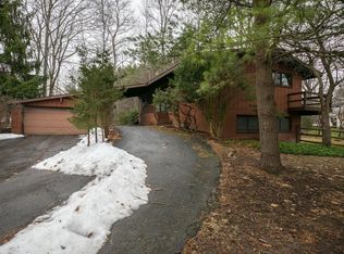 16 Highgate Cir, Ithaca, NY 14850