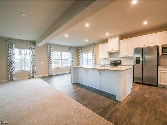 5th image of 6374 Shadow Creek Dr