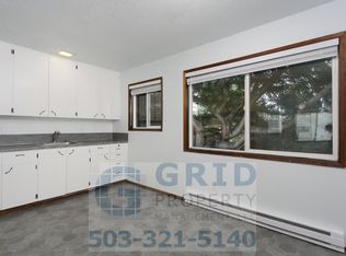 1131 SE 17th Ave #F, Portland, OR 97214