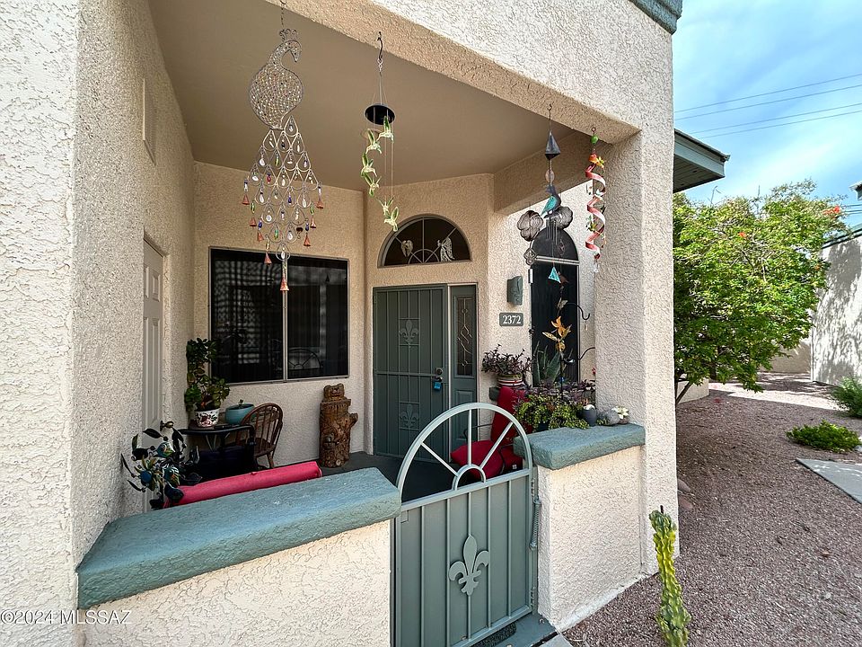 1st image of 2372 W Via Di Silvio