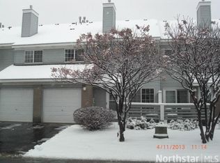 1970 Glenfield Ct, Saint Paul, MN 55122