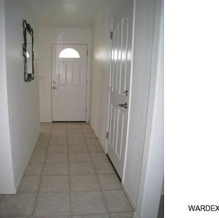 3rd image of 2120 Donner Dr