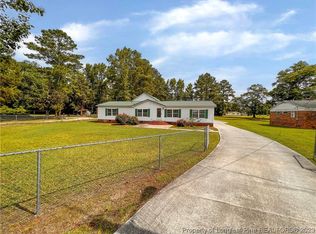 74 Decker Rd, Saint Pauls, NC 28384