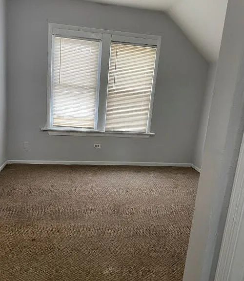 11809 S Lafayette Ave — Photo 9