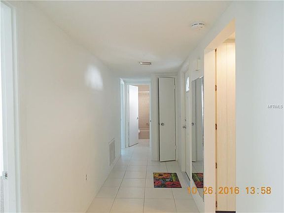 2nd image of 2539 Riverbluff Pkwy #V-182