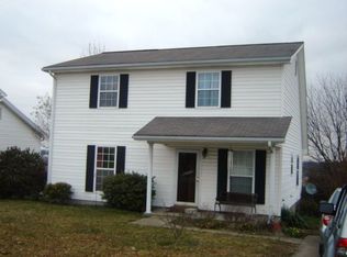 1413 Wendy Dr, Lawrenceburg, KY 40342