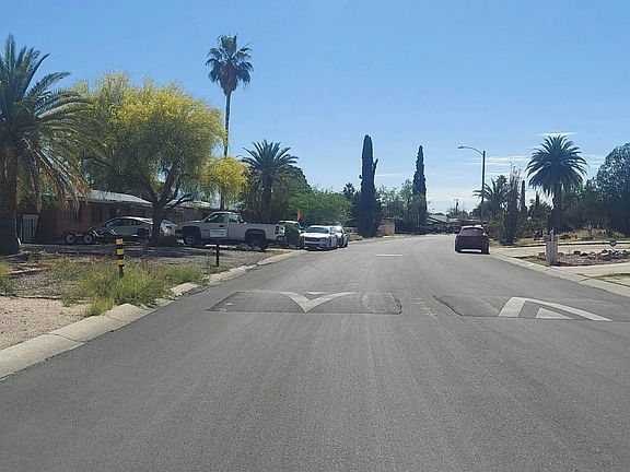 4th image of 6445 E Calle Castor