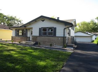 525 Craig Ave, Crete, IL 60417