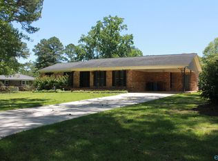 700 Cherokee Ln NW, Hartselle, AL 35640