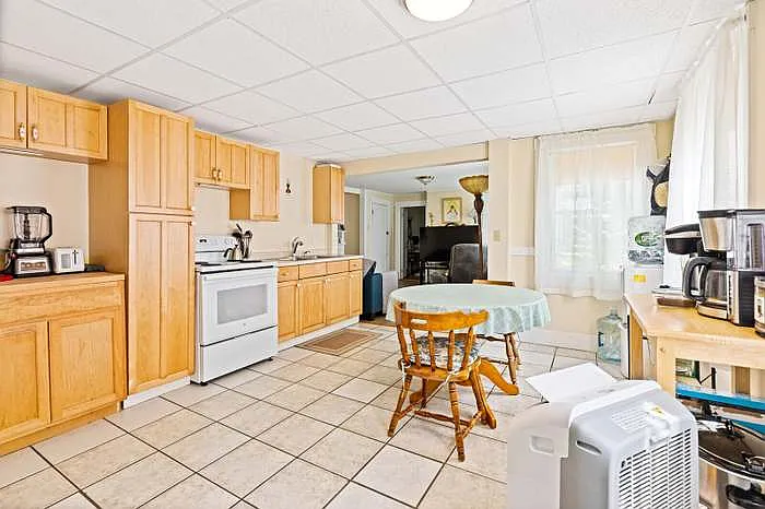 2 bed, 900 sqft, $1,450 — Photo 3