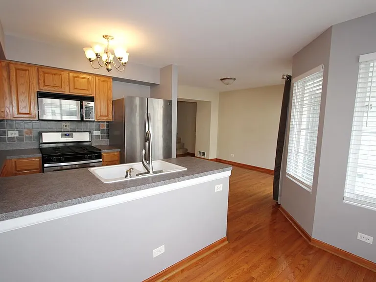 3162 Cambria Ct — Photo 8