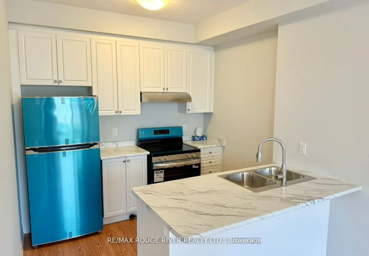 2 bed, $2,500 — Photo 4