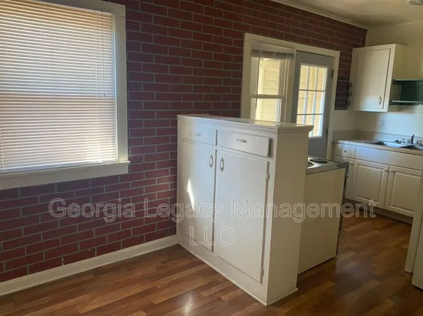 21 Andrews Ct Unit 104, Toccoa, GA 30577