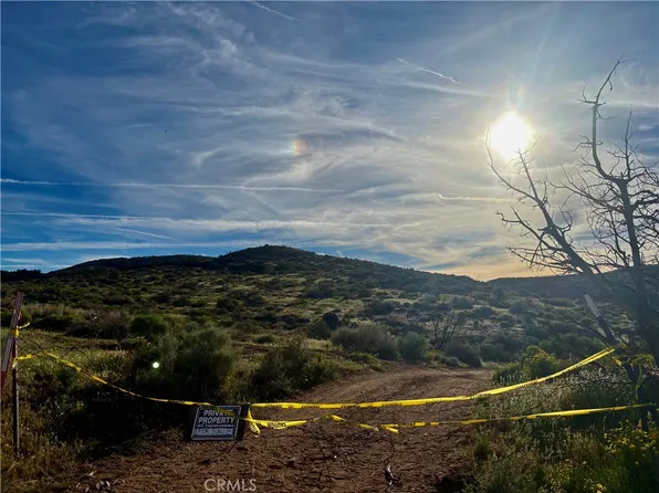 10 Bowen Ranch Rd, Apple Valley, CA 92308