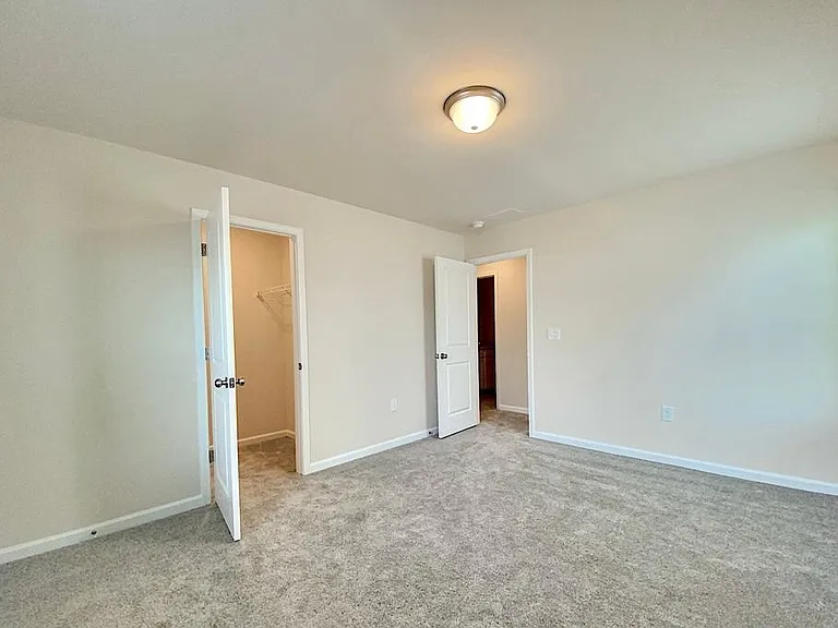 395 Glen Clova Dr — Photo 14