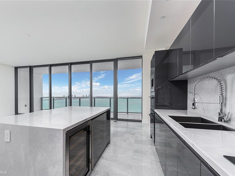 1st image of 1451 Brickell Ave Unit 4601
