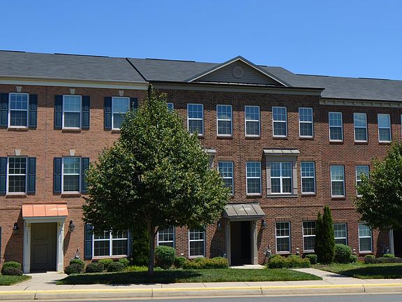 2nd image of 15391 Rosemont Manor Dr