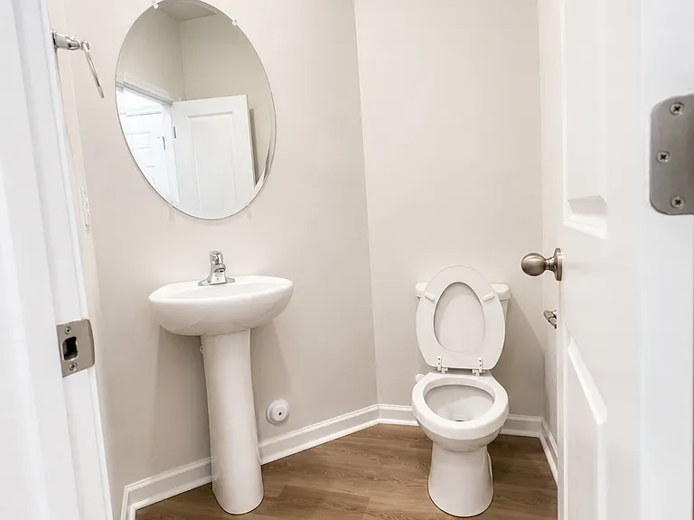 5522 Avery Dr — Photo 6