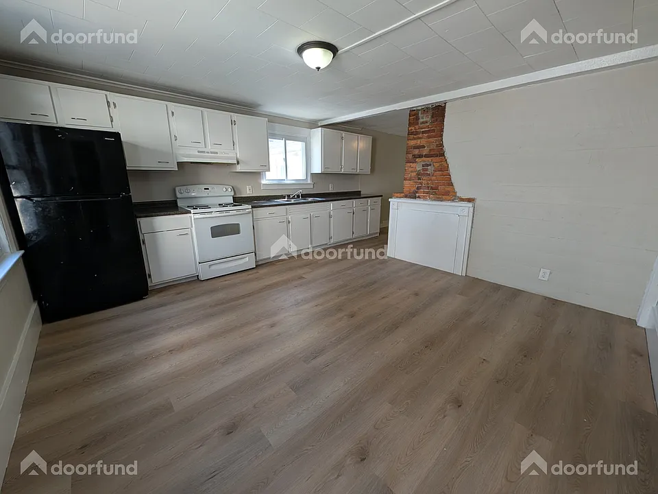 8 Marshall Ct #2