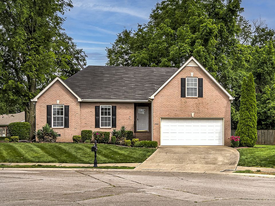 1st image of 2707 Comer Dr