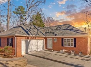 131 Sunrise Dr, Lavonia, GA 30553
