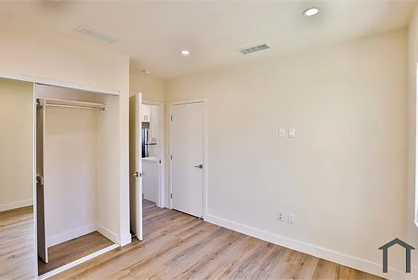 2 bed, 750 sqft, $2,750 — Photo 2