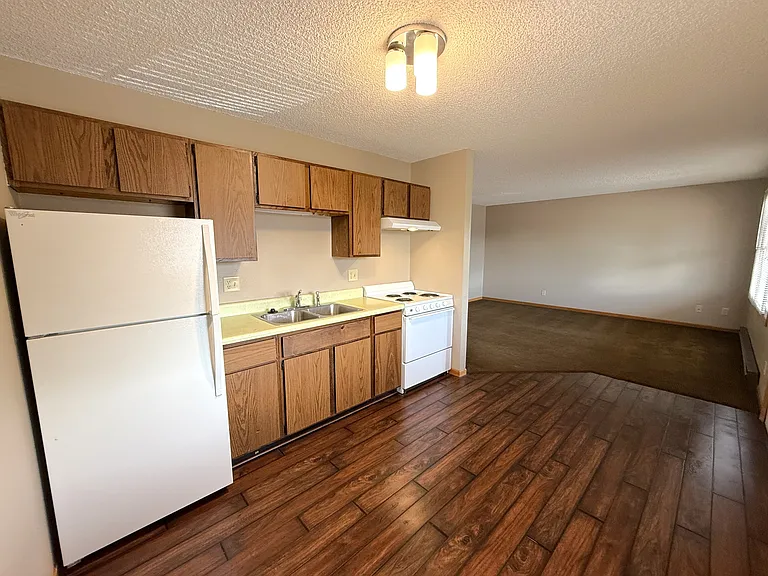 3207 Eldorado Blvd #6 — Photo 2