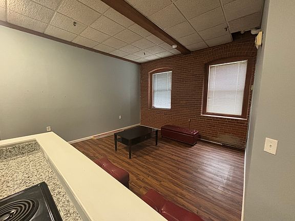 4th image of 222 Williams St E APT 119