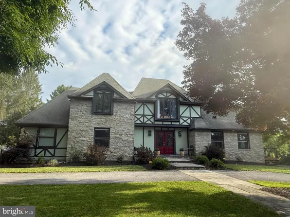4720 Turkeyfoot Rd, Westminster, MD 21158