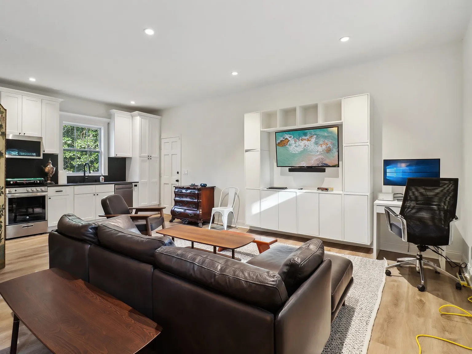 Studio, 750 sqft, $1,449 — Photo 1