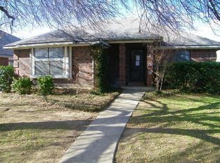 7109 Bentley Ave, Fort Worth, TX 76137