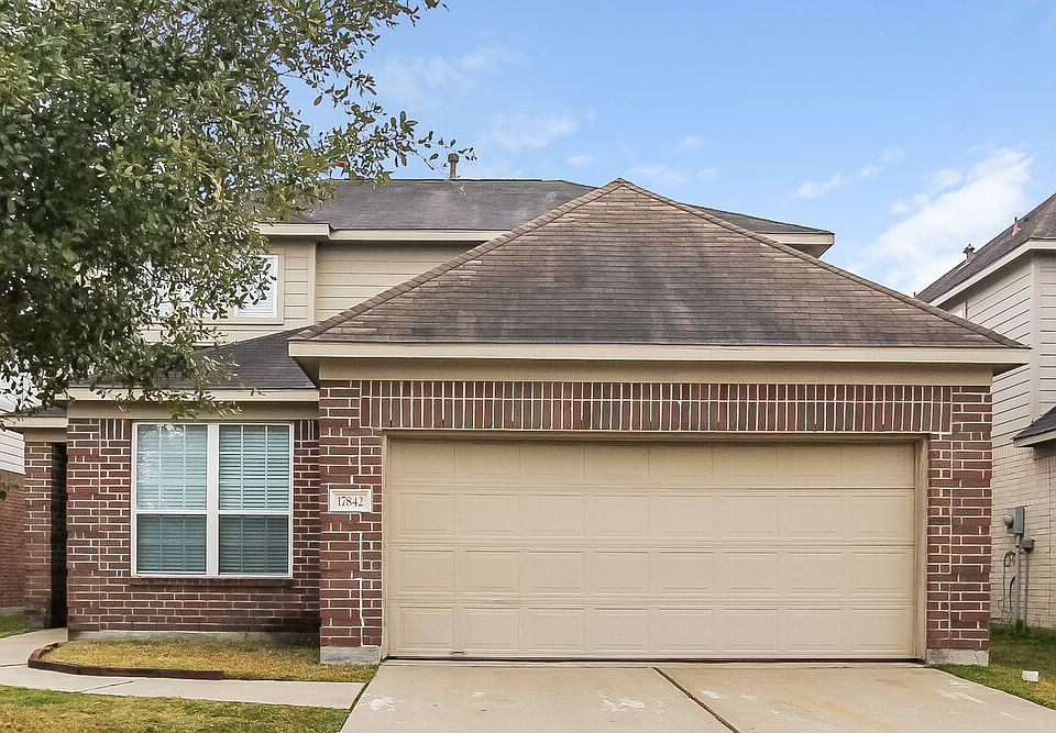 1st image of 17842 Juniper Green Trl
