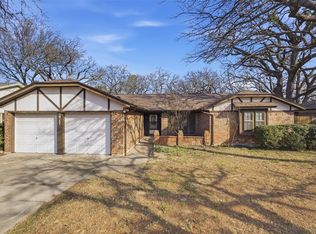 5917 Pleasant Wood Trl, Arlington, TX 76016