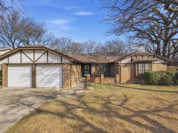 5917 Pleasant Wood Trl, Arlington, TX 76016