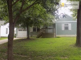 6329 Walrond Ave, Kansas City, MO 64132