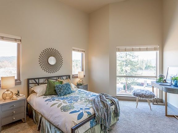 4th image of 315 E Coeur D Alene Lake Dr #202