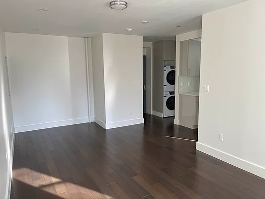 Rented by REAL New York | media 10