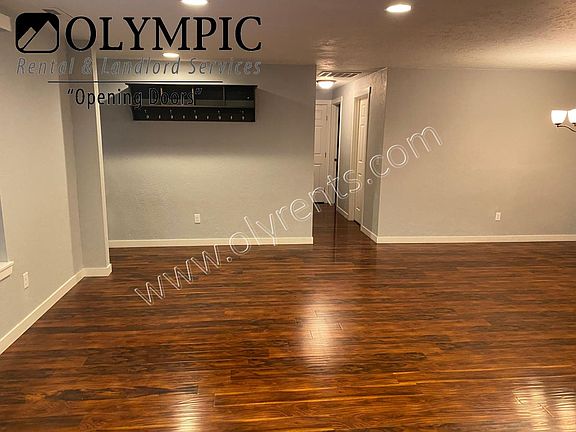 4th image of 1235 Horne St NE