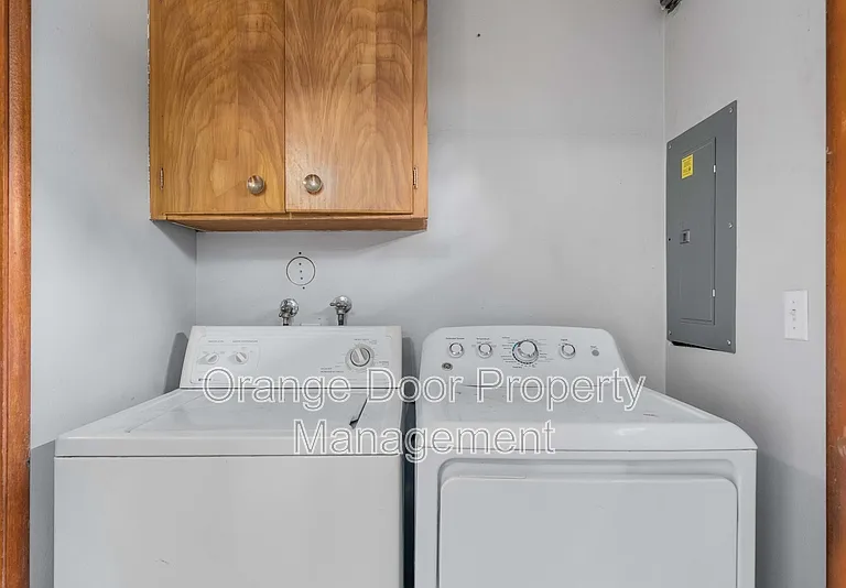 712 127th St S #1 — Photo 16