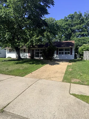 7504 June St Photo 1