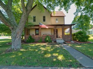 229 Monroe St, Hopedale, IL