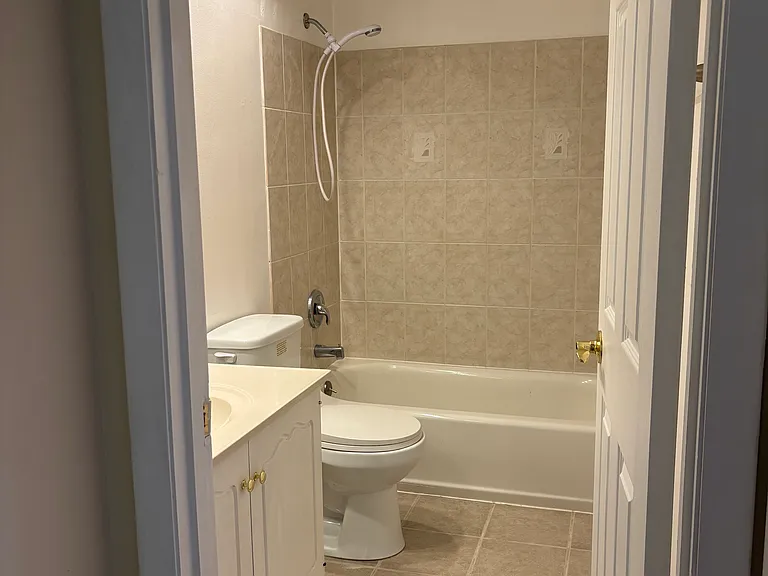 15457 Clover Ridge Dr — Photo 10